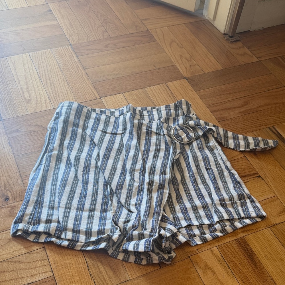 Love Tree Blue and White Striped Women's Shorts